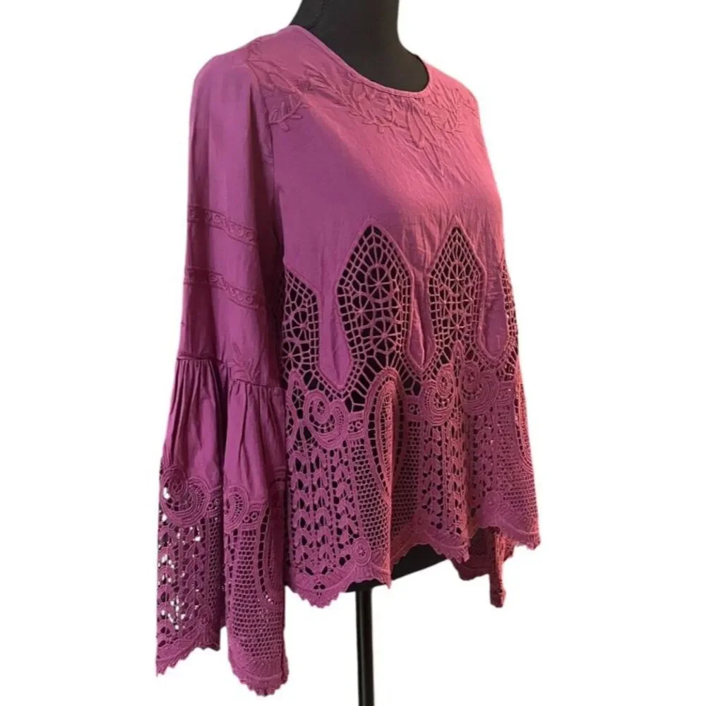 Anthropologie Bell-Sleeve Lace BOHO Pullover by Chloe Oliver Raspberry Sz S